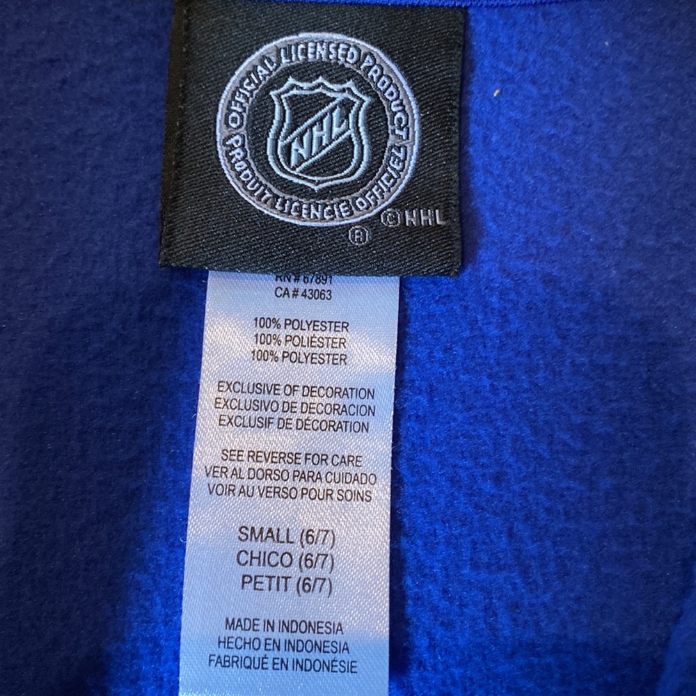St. Louis Blues NHL Jacket, Boys Size Small (6/7) - Picture 2 of 2